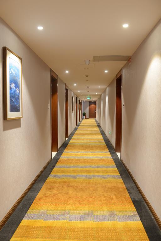 Yitel Ningbo Old Bund Hotel Exterior foto